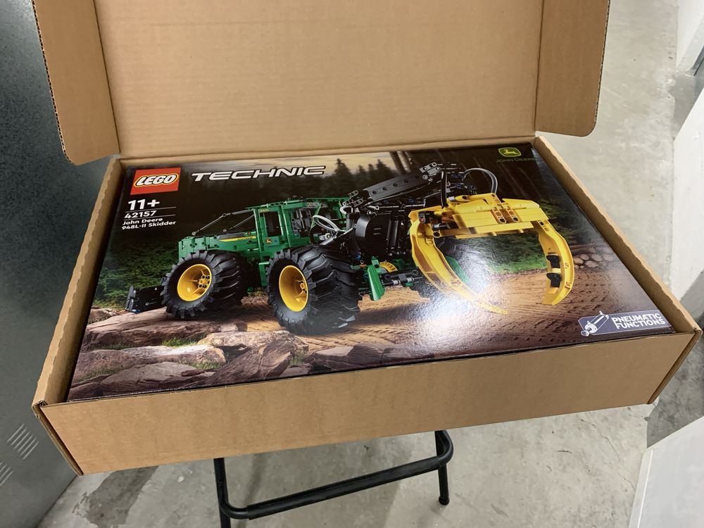 Lego Technic 42157 John Deere
