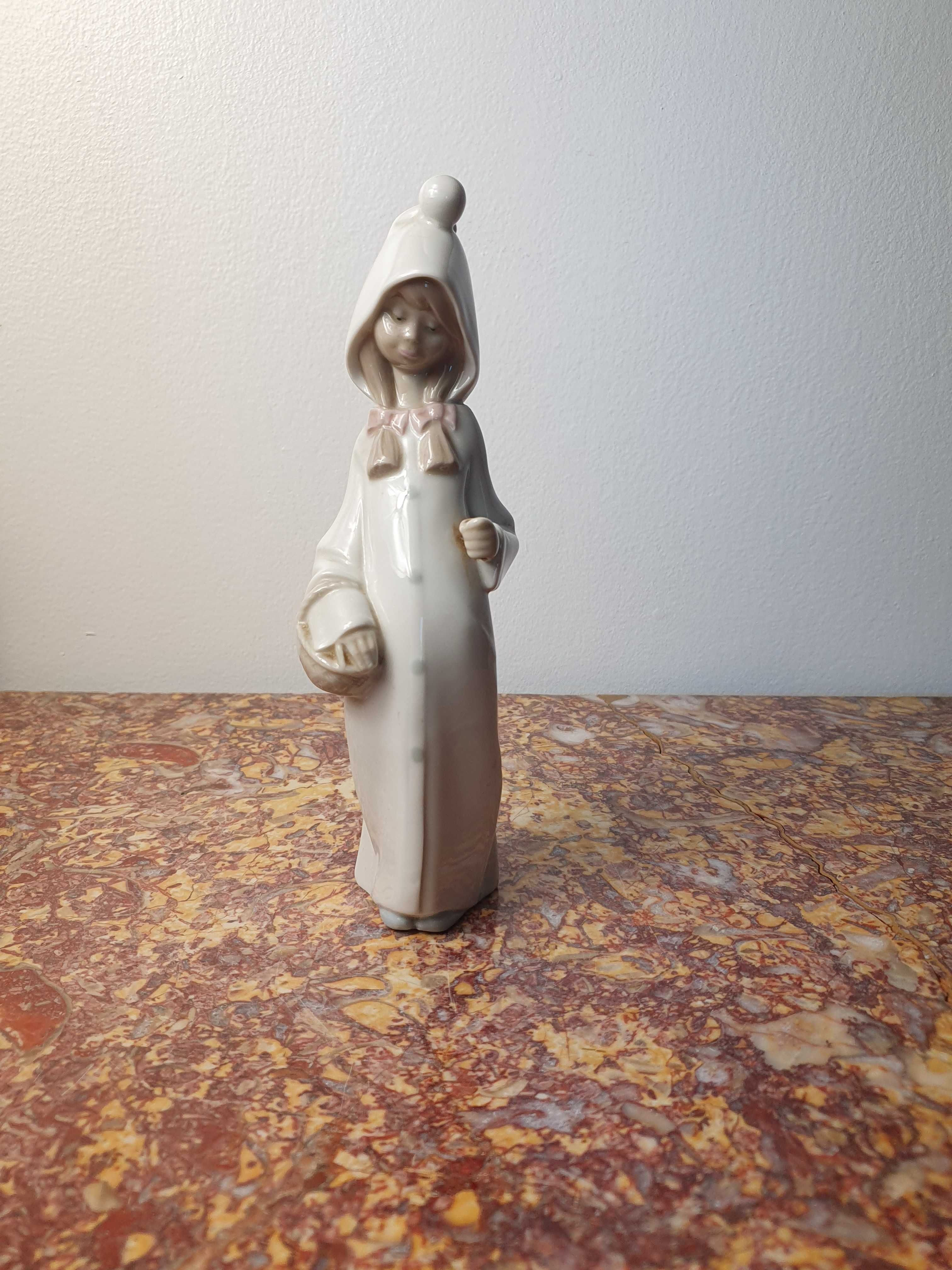 Duża Figurka Lladro 4678 "Dziewczynka z koszykiem" 22 cm Hiszpania