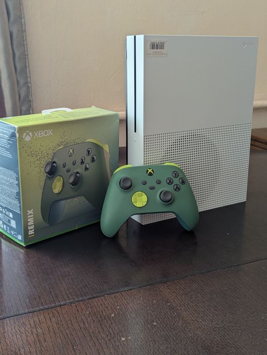 Xbox One S 1 TB.