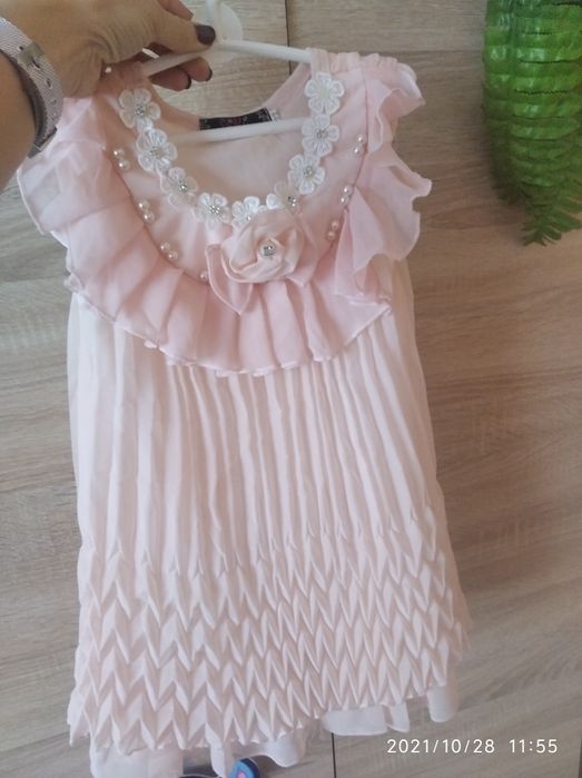 Нарядне плаття ..