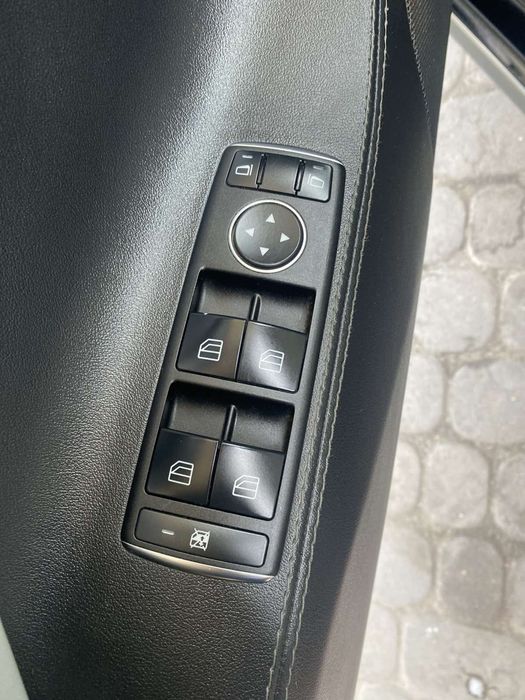 Tesla Model S P85 417к.с 85 КВт. Розмитненна!