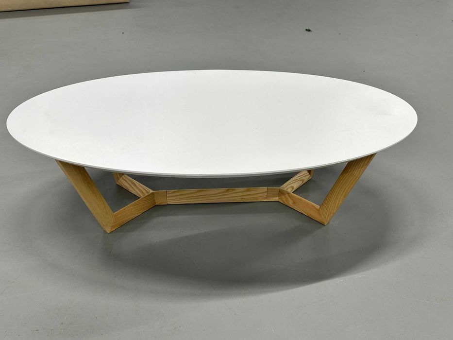 Mesa de apoio para sala