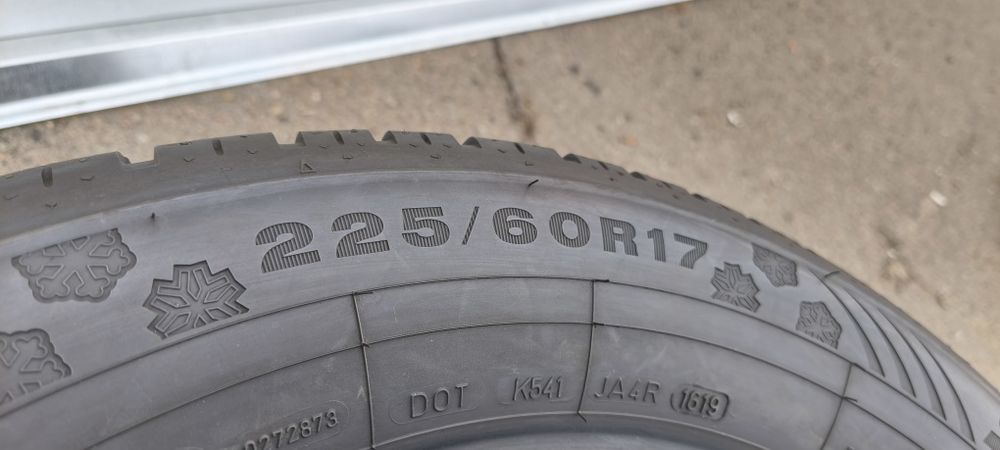 Автошины 225/60r17 резина Dunlop шины зимние