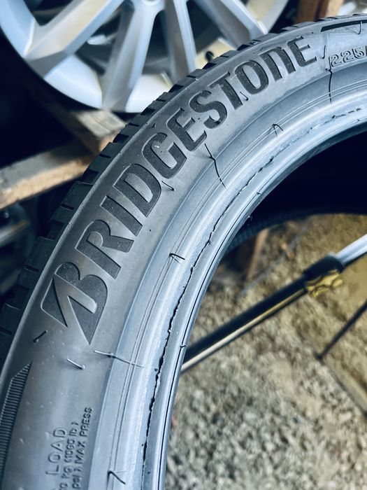 Шини Резина Зимові 225 45 19 Bridgestone Blizzak LM005[3222] 2шт