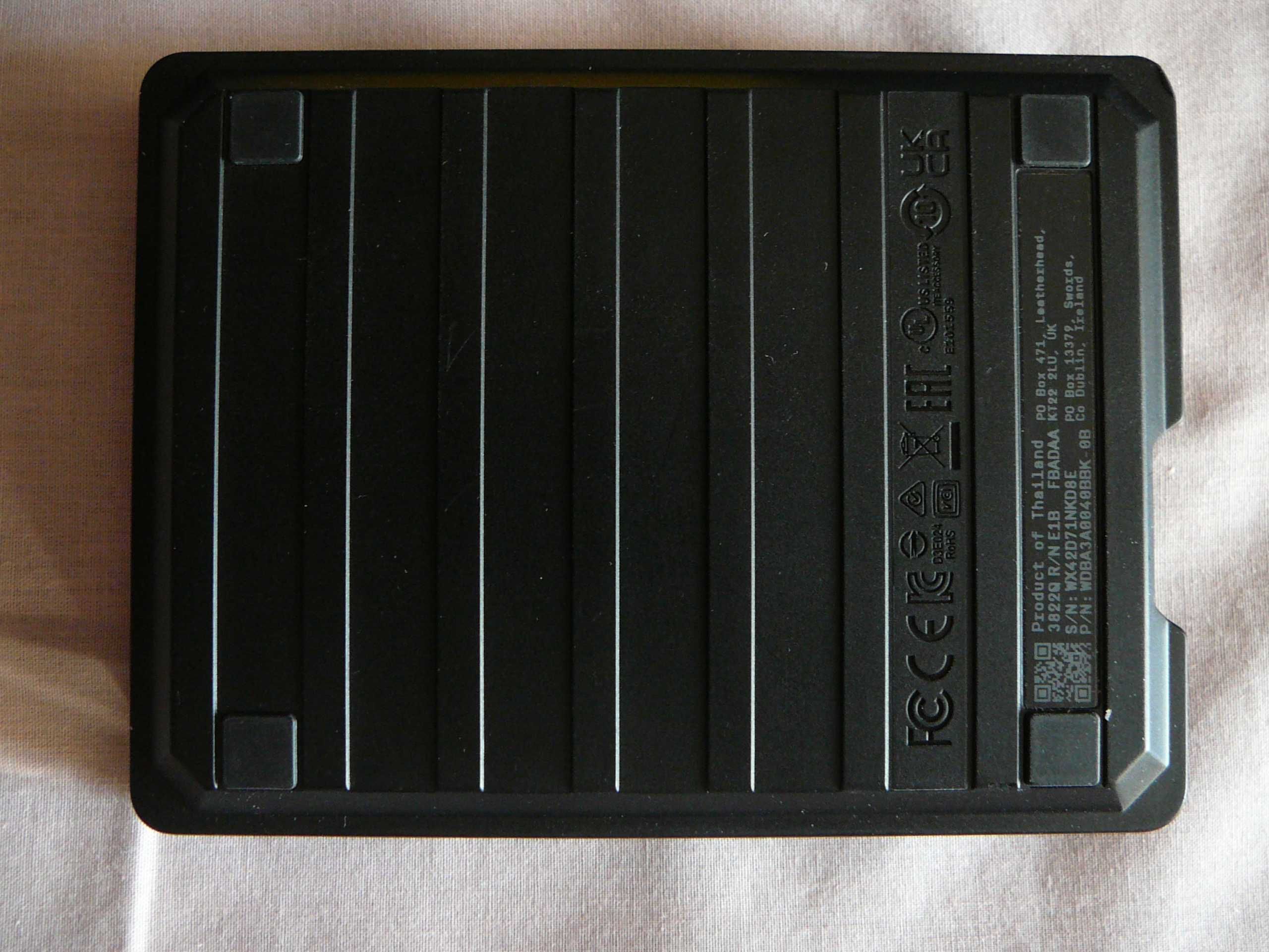 жорсткий диск hdd 4 терабайта tb/тб WD Black P10 Game drive