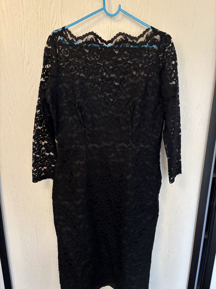 Koronkowa czarna eleganvka sukienka w stylu vintage retro karnawal bal