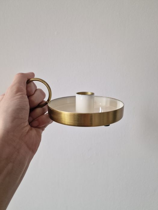 Świecznik podstawka na świecę złota