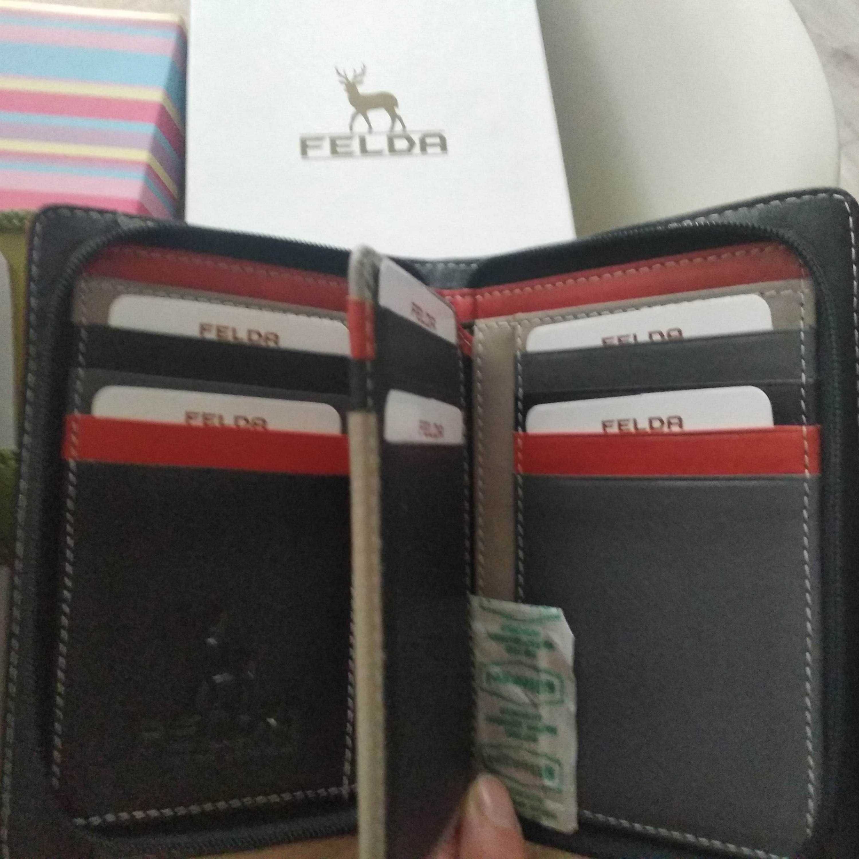 Etui Portfel i na paszport
