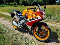 Honda CBR kultowe malowanie REPSOL