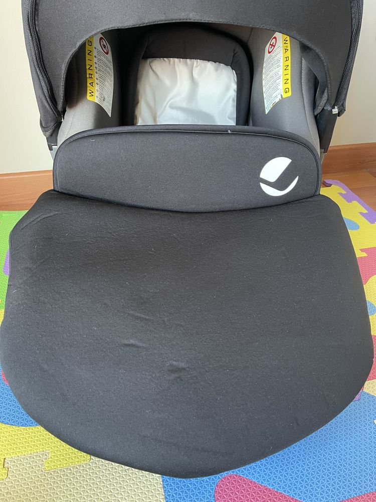 Carrinho + ovo/alcofa Jané COM ISOFIX