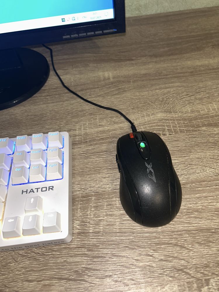 Монітор, Клавіатура HATOR, Миша A4Tech 7, Наушники HyperX Cloud