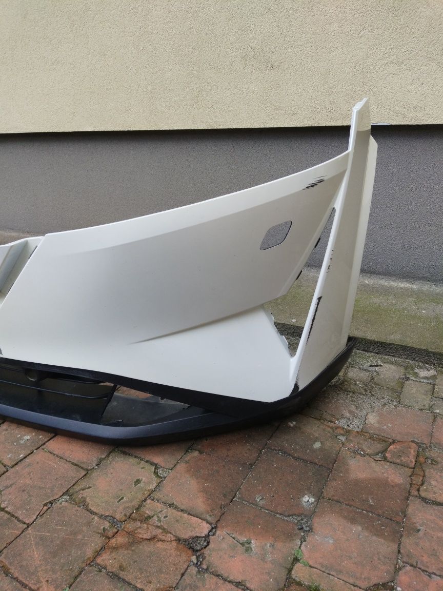 Sprzedam zderzak przód nissan Qashqai J12