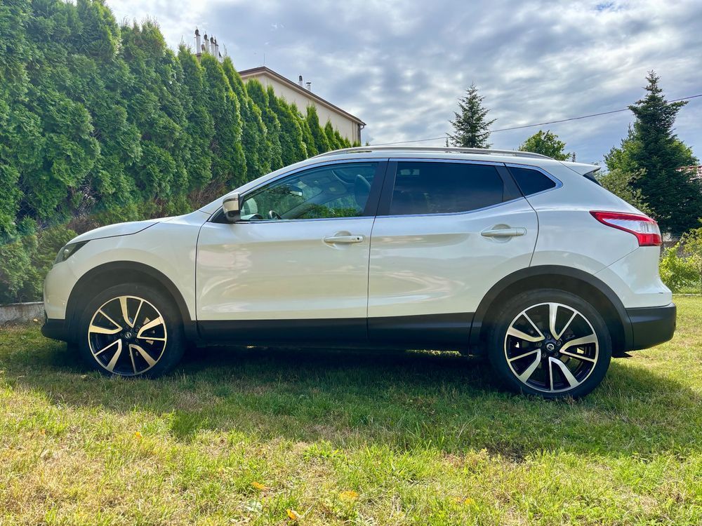 Nissan Qashqai Nissan Qashqai 1.2 DIG-T Tekna+ - stan idealny, pierwszy właściciel