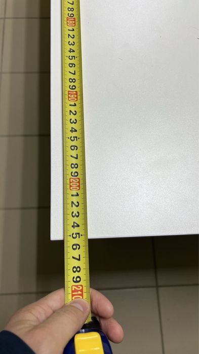 Терміново продам стіл офісний 3900 грн