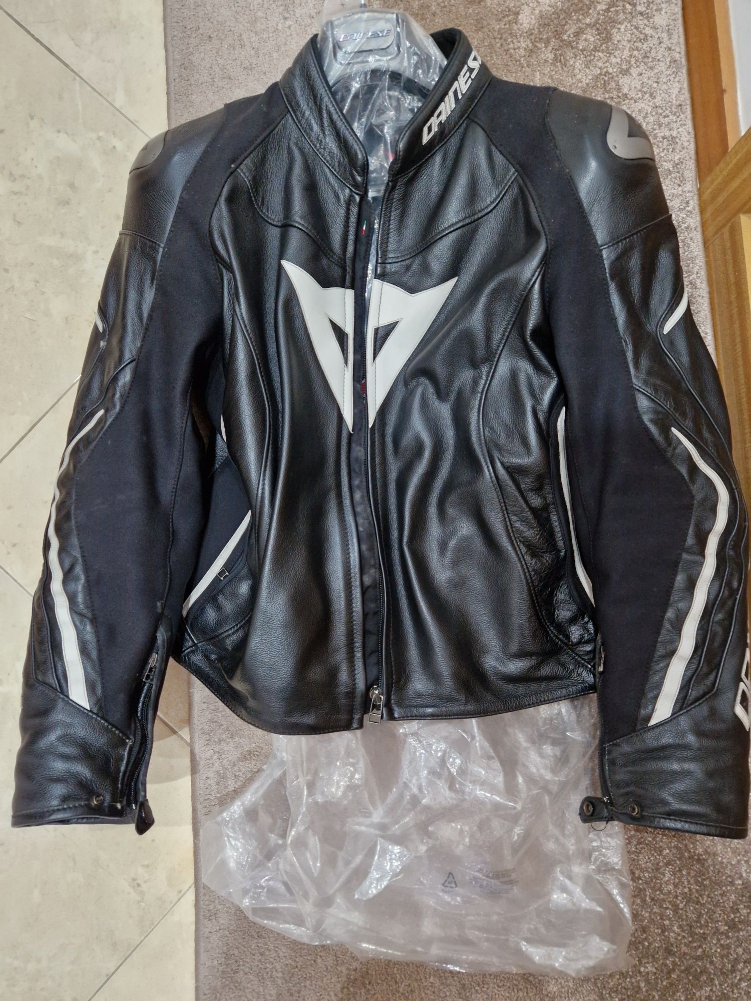 Casaco pele Dainese Assen 52
