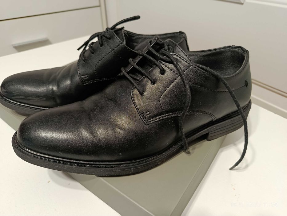 Buty chłopięce rozmiar 39