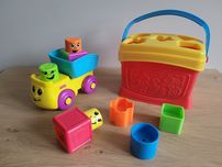 Zestaw Fisher Price Sorter Wywrotka Wesołe Pierwsze Klocki Malucha