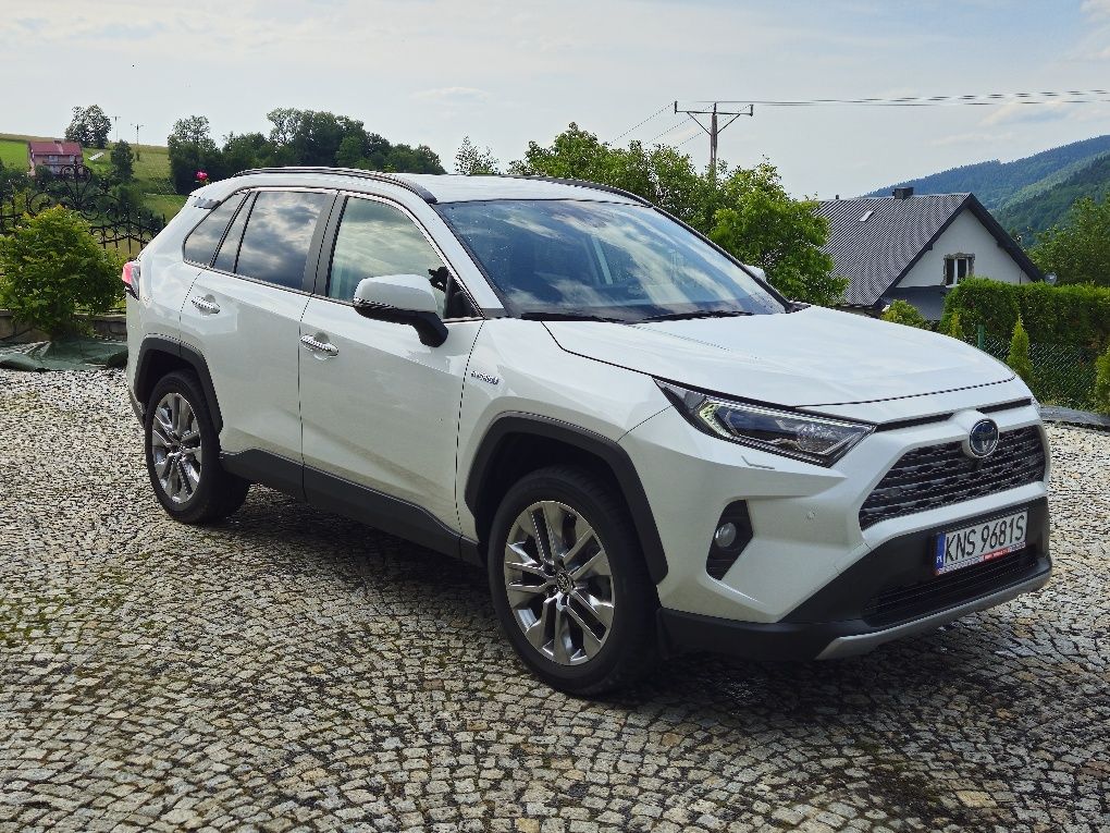 Toyota RAV-4 2.5 hybrid ! AWD 4x4! Przebieg 17tyś t km ! Full opcja !