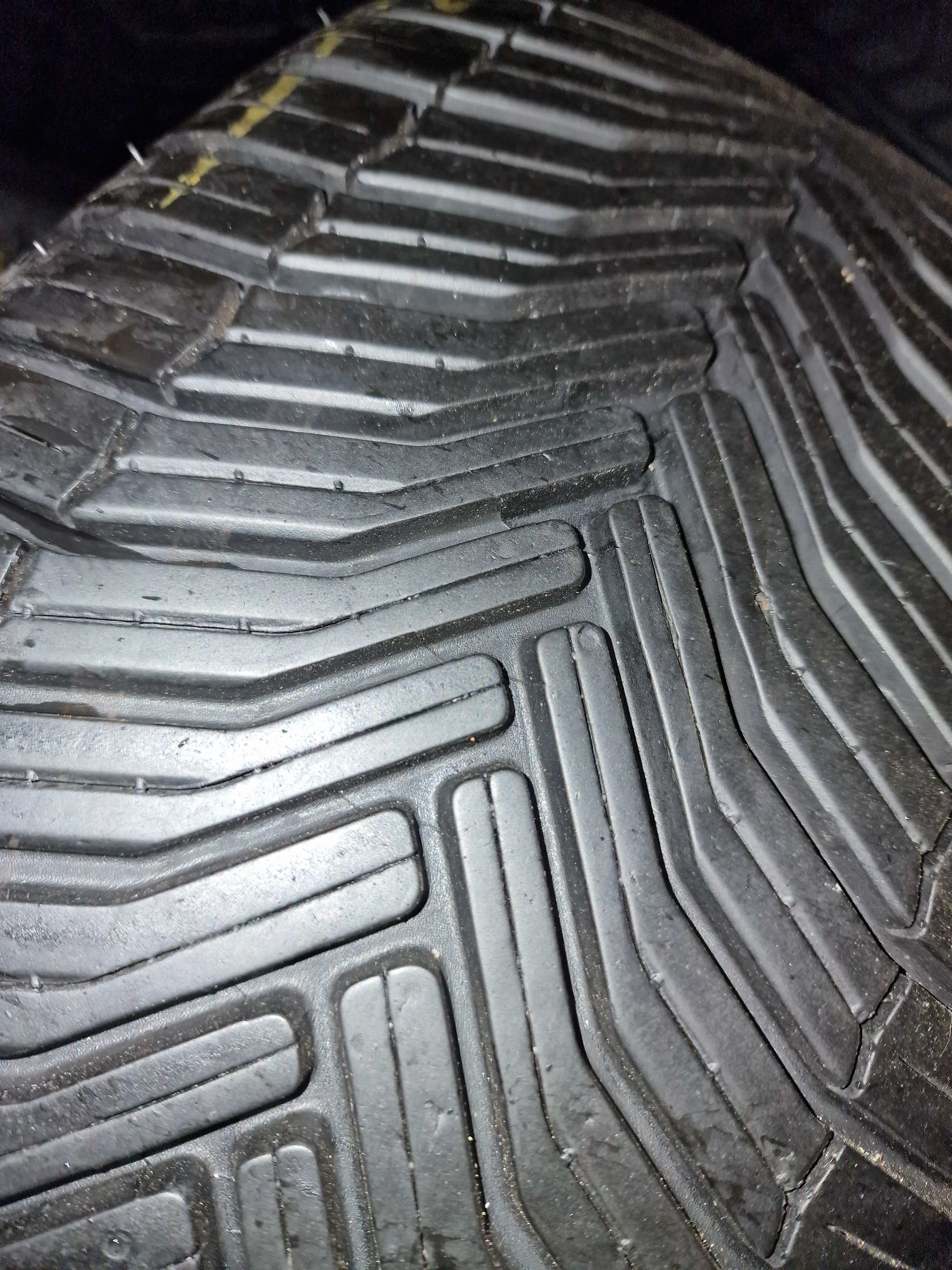 205/55/16 Michelin Crossclimate  demo 1 para jak nowa 7,5mm , 20r.