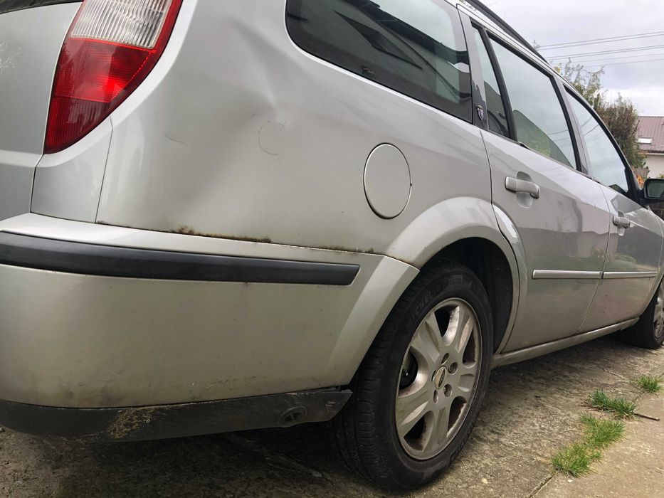 Ford mondeo MK3 ,Ghia  2.0 - gaz + 4 opony zimowe
Bridgestone.