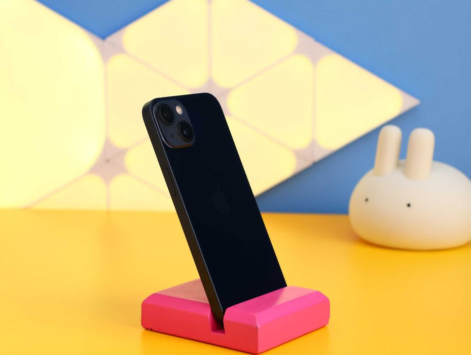 Смартфон Apple iPhone 13 128GB Midnight (151514) Б/У З ГАРАНТІЄЮ