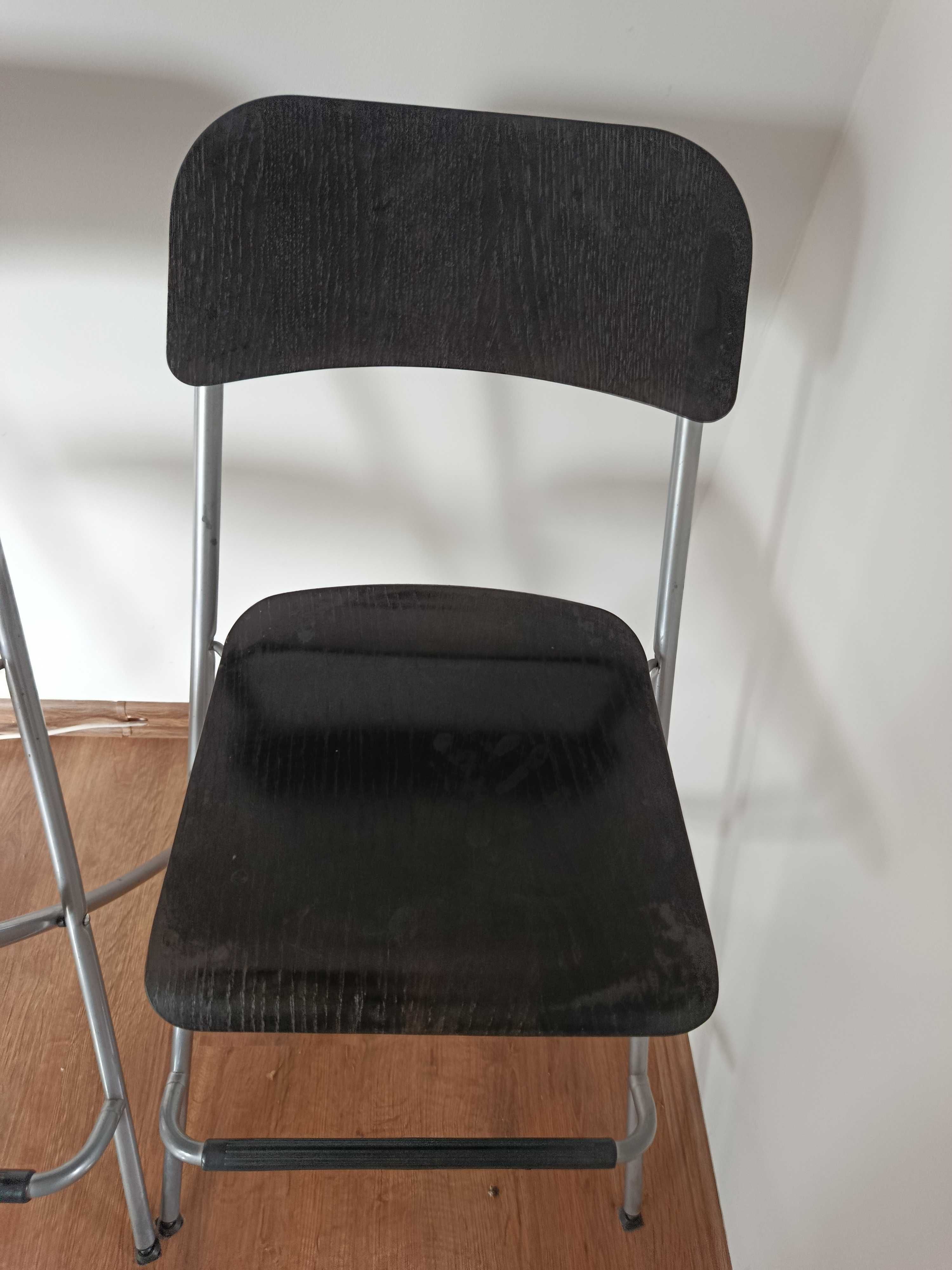 Dwa jokery Ikea plus stolik gratis