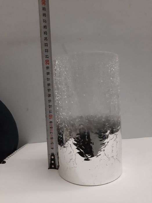 Świecznik szklany lub wazon świąteczny wys. 20 cm szer. 10cm  srebrny