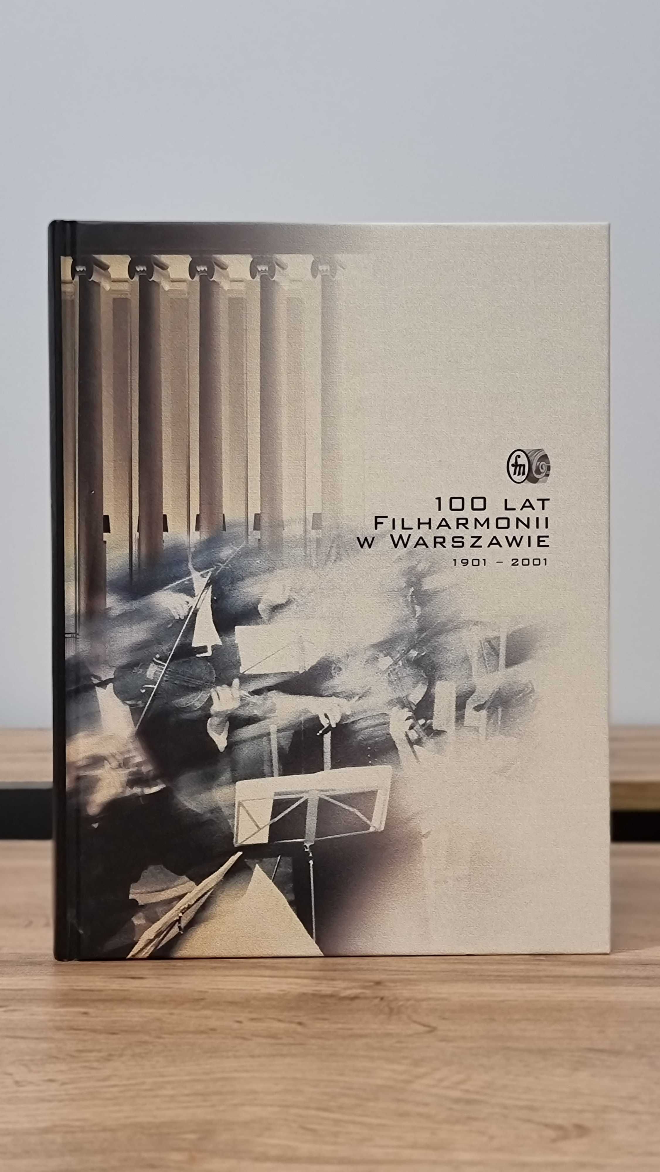"100 lat Filharmonii w Warszawie 1901 - 2001" - z dedykacją dyrektora