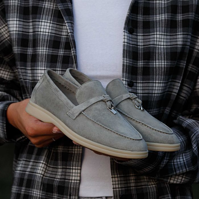 Жіночі лофери Loro Piana Sweet Grey (сірі) замшеві на демісезон 2351