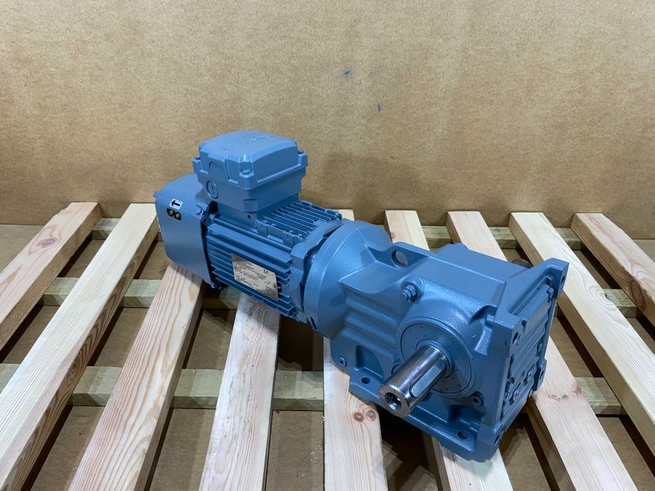 motoreduktor / przekładnia 0,75kW 60obr. 3fazowy HAMULEC SEW