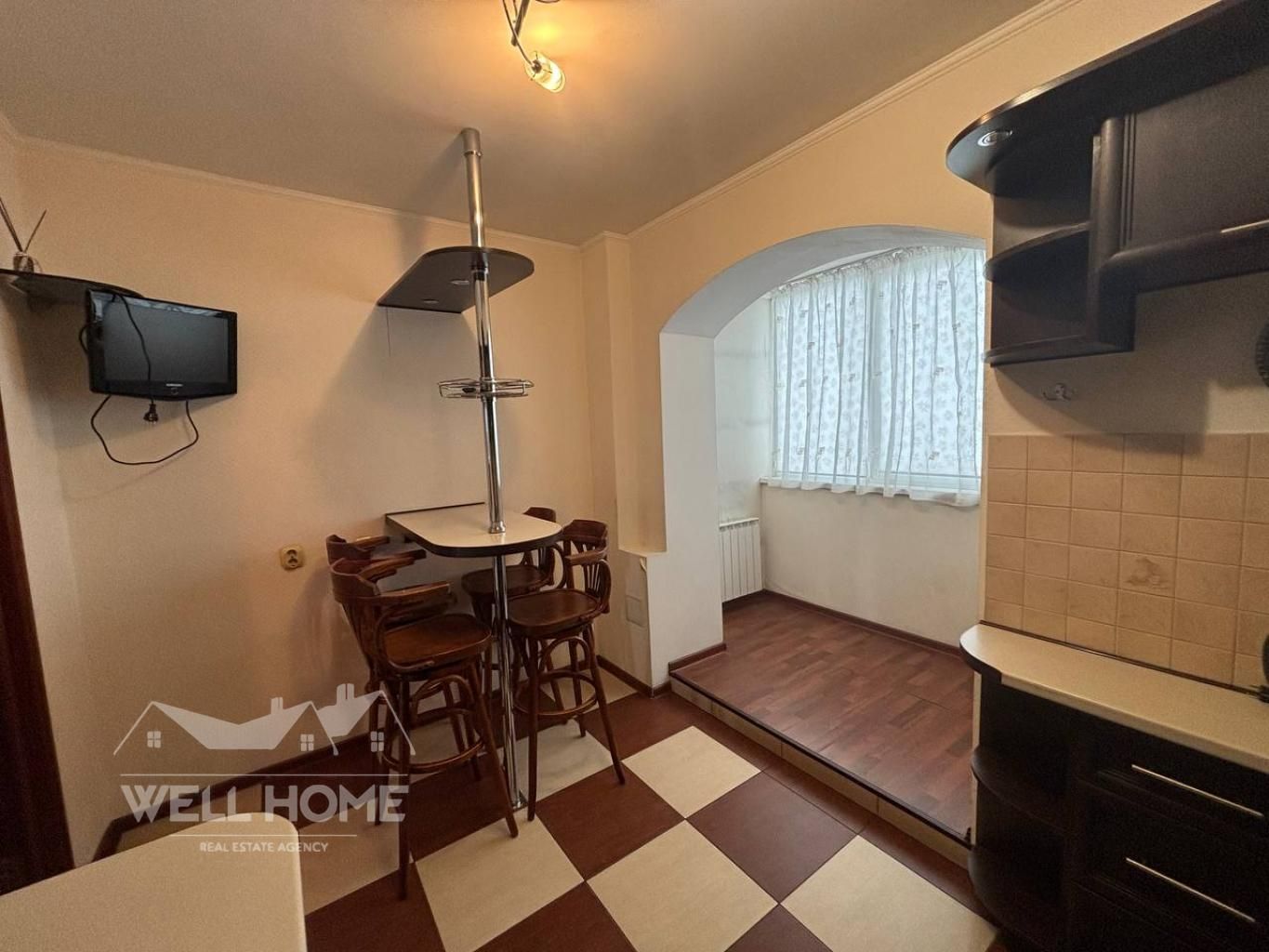 Продаж квартири 3к Алматинська, 39-Е Київ