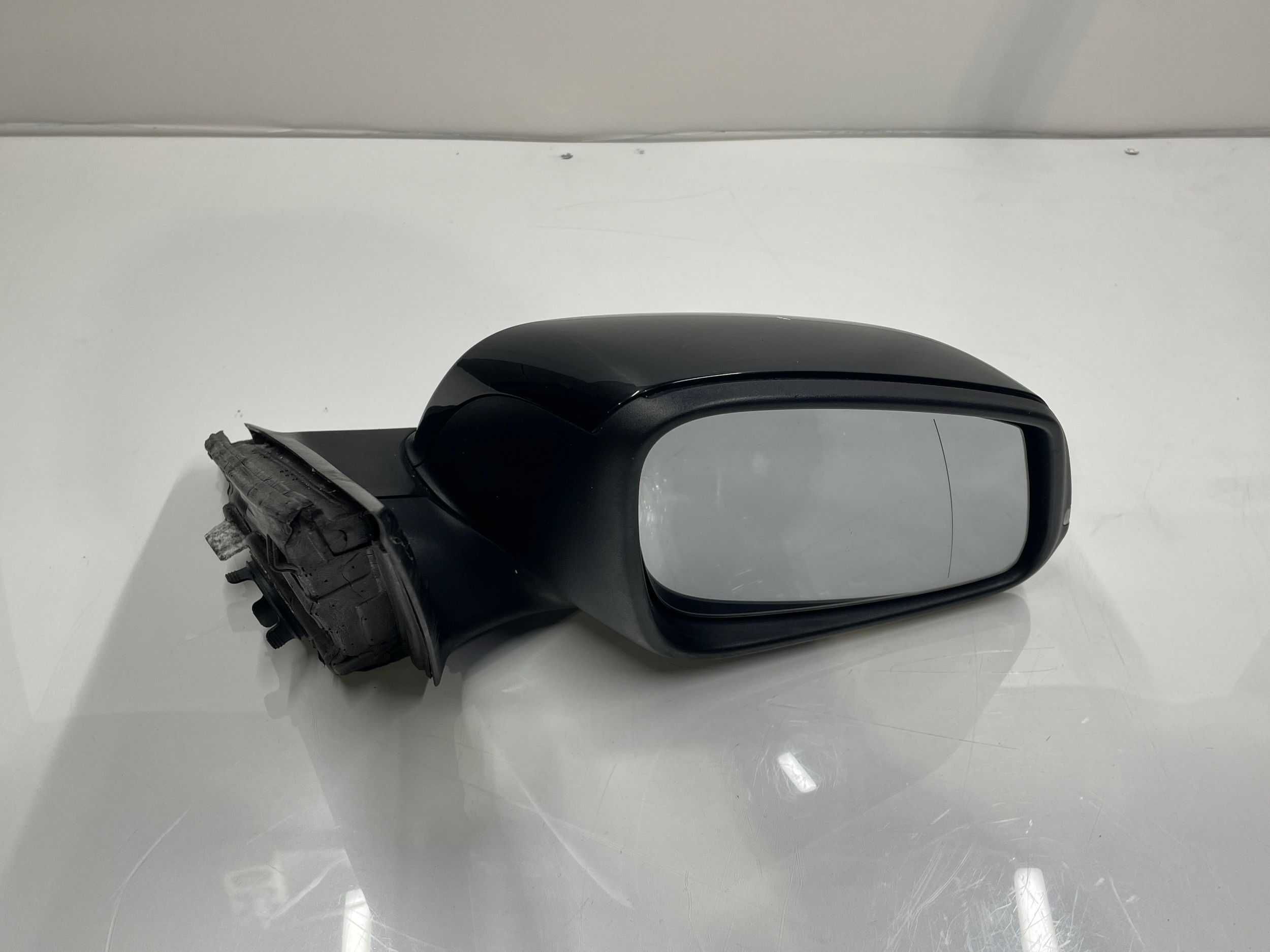 Espelho retrovisor direito BMW F30 (2012)