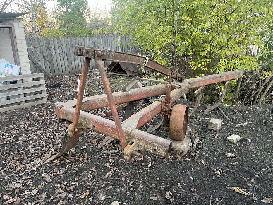 Плуг , глибоко розпушувач!!