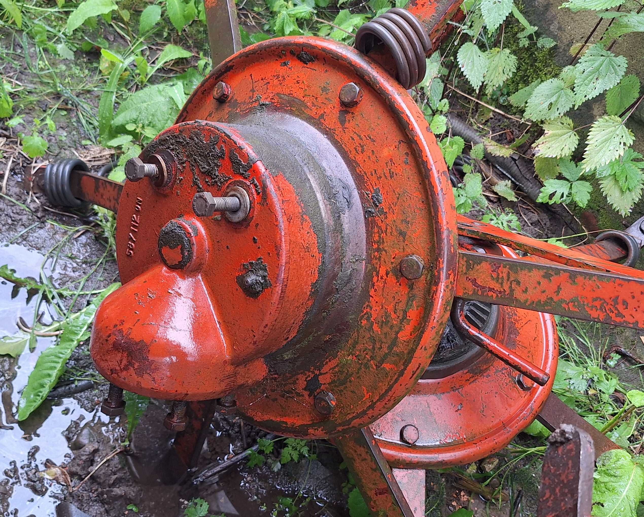 Kuhn Gf 8501 Części GF 452 Przewracarka Stoll Zgrabiarka GA 4311 Ramię