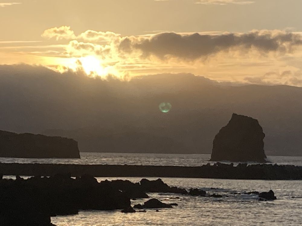 Tour ao Pôr do Sol na Ilha do Faial com Degustação de Queijos Locais