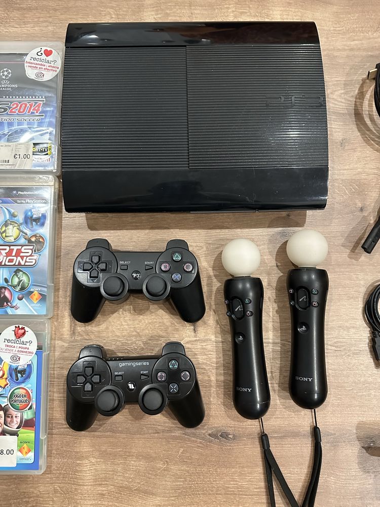 Playstation 3 com jogos e acessorios