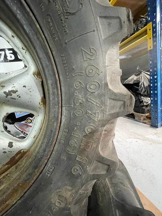 Pneus 6.50 - 16 / 260/70/r16