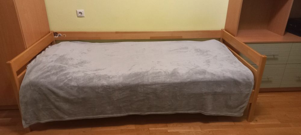 Меблі для спальні, дитячої, для підлітків, зроблені за індивідуальним