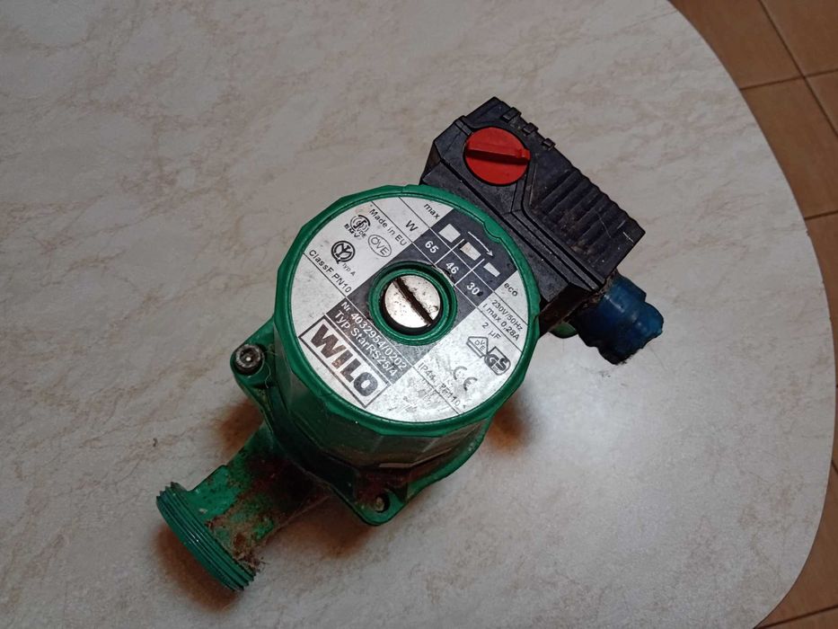 Насос на воду для отопления б/у рабочий