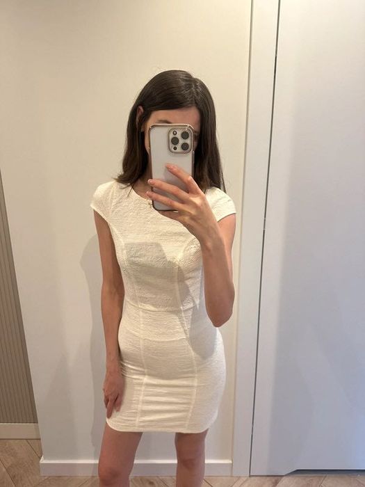 Bershka elegancka sukienka mini koronka S 36 nowa z metką