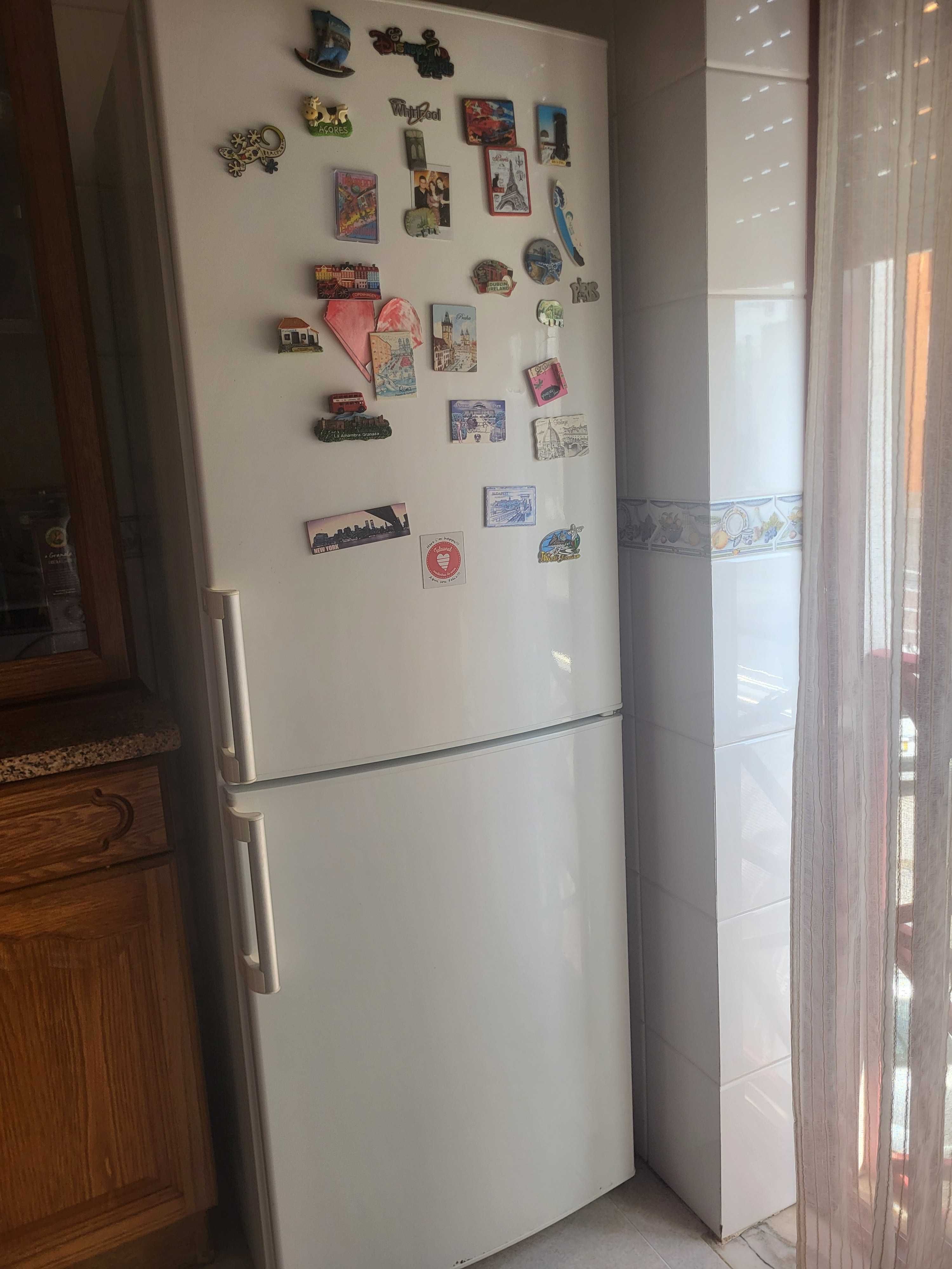 Frigorífico Combinado Whirlpool