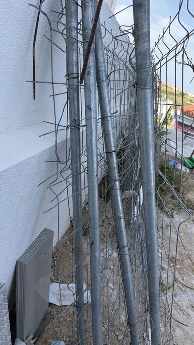 Grades, vedações, painel de obra - usado