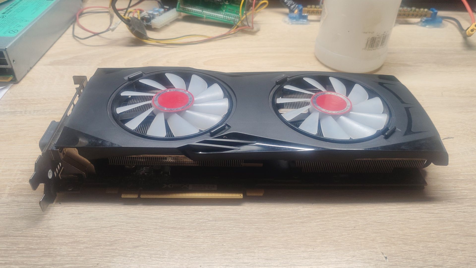 Redeon RX580 8 GB (рабочая, тестированная)