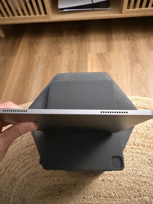 Ipad Air M2 13" - Igual a Novo (2025)