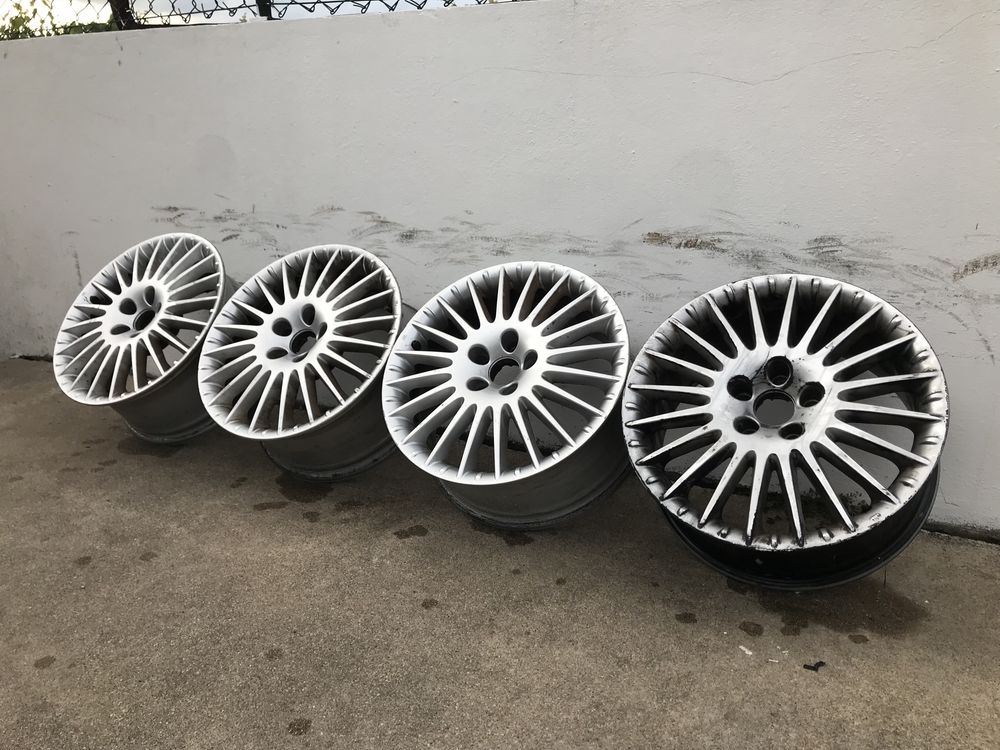 Jantes Alfa Romeo 17 5x110 originais