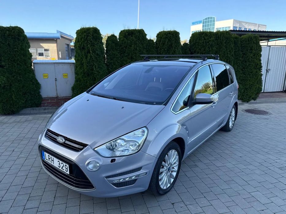 Ford S-Max