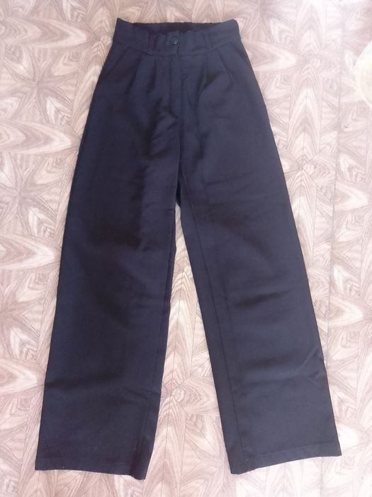 Брюки широкі чорні