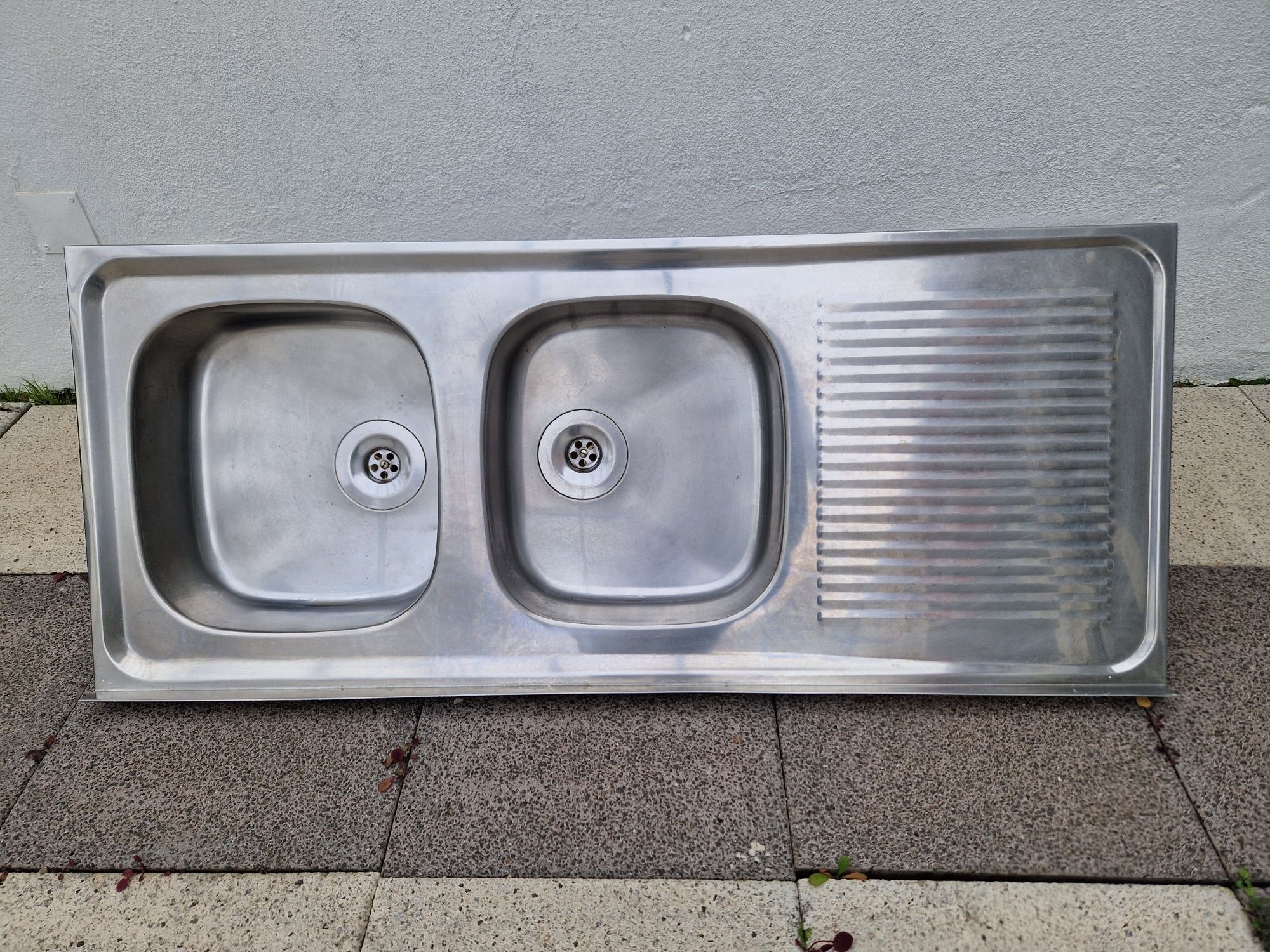 Lavaloiça duplo com escorredor INOX