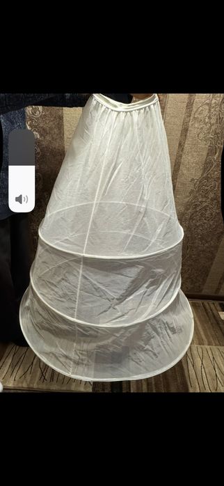 Свадебный кринолин с подъбником