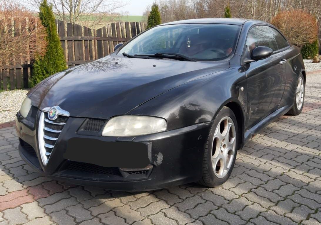 Alfa Romeo GT 1.9 150km diesel na części